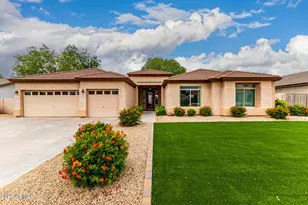 648 S Roanoke St, Gilbert, AZ 85296 - Photo 38