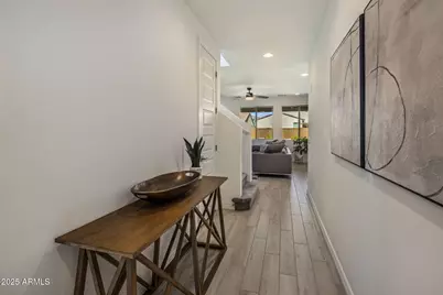 8958 W Orange Drive, Glendale, AZ 85305 - Photo 2