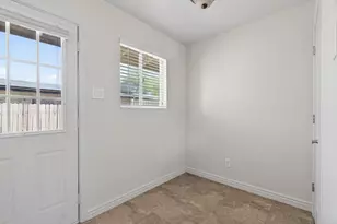 7802 E Heatherbrae Ave, Scottsdale, AZ 85251 - Photo 12