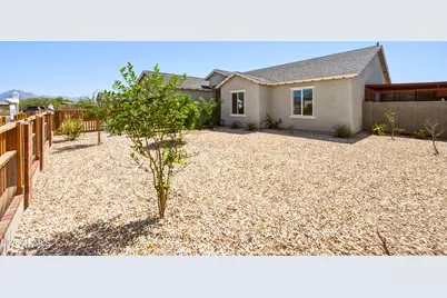 10547 E Baltimore Street E, Apache Junction, AZ 85120 - Photo 6