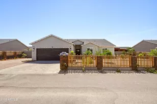 10547 E Baltimore Street E, Apache Junction, AZ 85120 - Photo 1