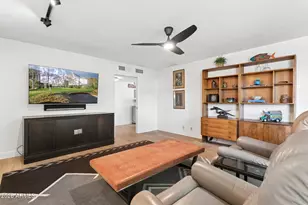 2140 E Solano Dr, Phoenix, AZ 85016 - Photo 18