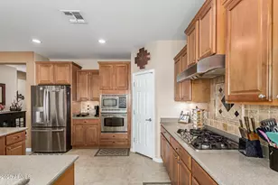 583 W Bismark St, San Tan Valley, AZ 85143 - Photo 6