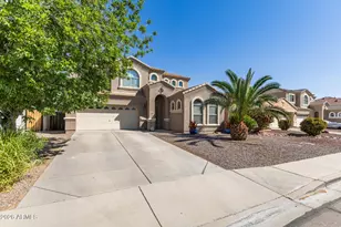 586 E Baker Dr, San Tan Valley, AZ 85140 - Photo 2