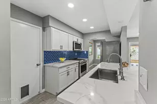 7714 E Chaparral Rd, Scottsdale, AZ 85250 - Photo 12