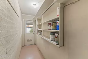 7714 E Chaparral Rd, Scottsdale, AZ 85250 - Photo 32