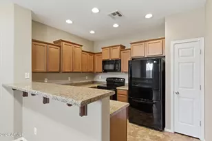 2463 W Kristina Ave, San Tan Valley, AZ 85144 - Photo 4