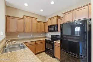2463 W Kristina Ave, San Tan Valley, AZ 85144 - Photo 6