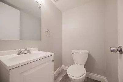 2674 N 43rd Avenue #C, Phoenix, AZ 85009 - Photo 8