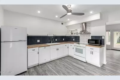 4325 N 26th Street #8, Phoenix, AZ 85016 - Photo 10