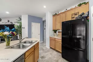 571 S 165th Dr, Goodyear, AZ 85338 - Photo 14