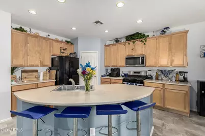 571 S 165th Drive, Goodyear, AZ 85338 - Photo 12