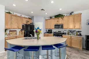 571 S 165th Dr, Goodyear, AZ 85338 - Photo 12