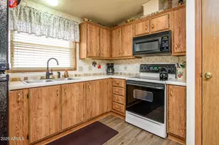 1640 E Augusta Ave, Chandler, AZ 85249 - Photo 10
