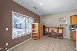 43931 W Cypress Ln, Maricopa, AZ 85138 - Photo 14