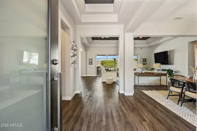 3244 E Daley Lane, Phoenix, AZ 85050 - Photo 6