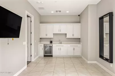 3244 E Daley Lane, Phoenix, AZ 85050 - Photo 36