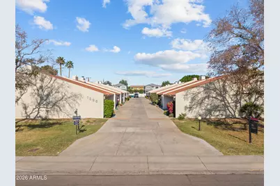 1336 E Maryland Avenue #8, Phoenix, AZ 85014 - Photo 2