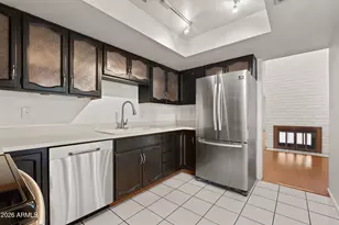 1336 E Maryland Ave, Phoenix, AZ 85014 - Photo 10