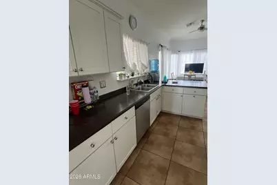 24819 W Wayland Drive, Buckeye, AZ 85326 - Photo 10