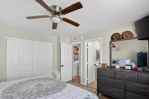 10199 W Fernando Dr, Arizona City, AZ 85123 - Photo 18