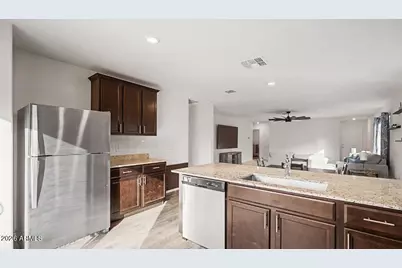 12851 N Peony Drive, Marana, AZ 85653 - Photo 8