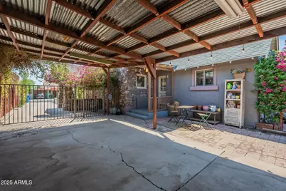 1922 W Holly Street, Phoenix, AZ 85009 - Photo 32
