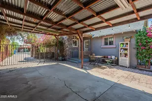 1922 W Holly St, Phoenix, AZ 85009 - Photo 32