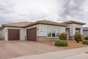 22898 E Via de Olivos, Queen Creek, AZ 85142 - Photo 2