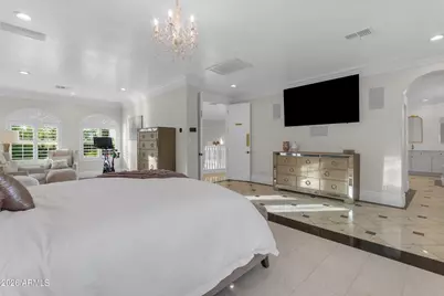 4611 E Desperado Road, Gilbert, AZ 85297 - Photo 38