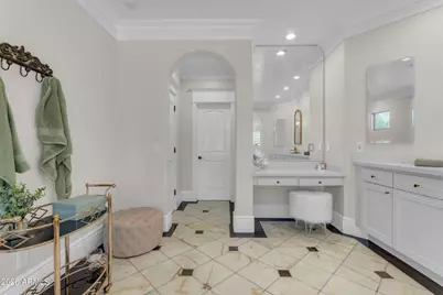 4611 E Desperado Road, Gilbert, AZ 85297 - Photo 48