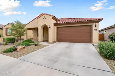 27383 W Wahalla Lane, Buckeye, AZ 85396 - Photo 2