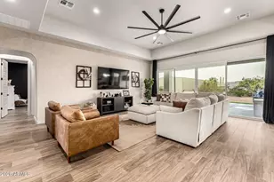 25583 W Madre Del Oro Dr, Wittmann, AZ 85361 - Photo 8