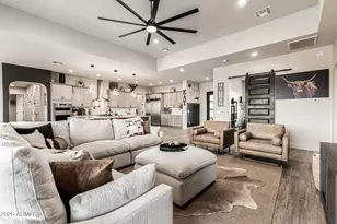 25583 W Madre Del Oro Dr, Wittmann, AZ 85361 - Photo 4