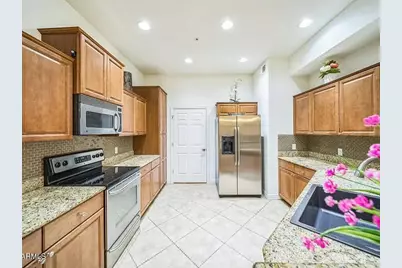 14575 W Mountain View Boulevard #11212, Surprise, AZ 85374 - Photo 2