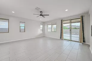 9775 W Cashman Dr, Peoria, AZ 85383 - Photo 44