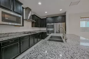 9775 W Cashman Dr, Peoria, AZ 85383 - Photo 46