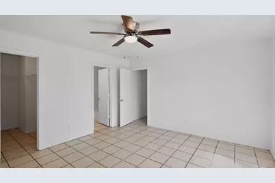 7395 W San Miguel Avenue, Glendale, AZ 85303 - Photo 12