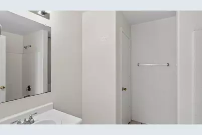 7395 W San Miguel Avenue, Glendale, AZ 85303 - Photo 10