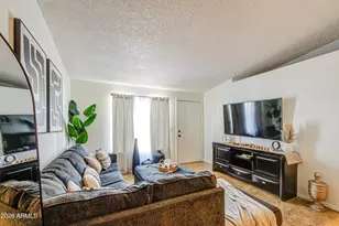 3351 N 69th Dr, Phoenix, AZ 85033 - Photo 4