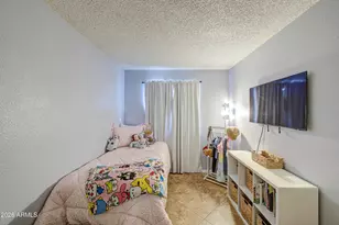 3351 N 69th Dr, Phoenix, AZ 85033 - Photo 16