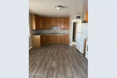 8638 N 8th Street, Phoenix, AZ 85020 - Photo 2