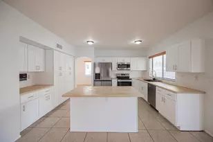 11121 W Sunflower Pl, Avondale, AZ 85392 - Photo 12