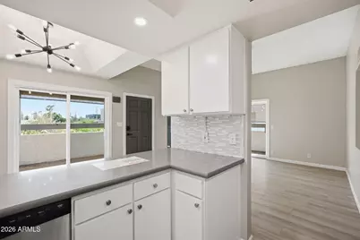 2959 N 68th Place #206, Scottsdale, AZ 85251 - Photo 10