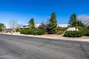 5721 Honeysuckle Rd, Prescott, AZ 86305 - Photo 6