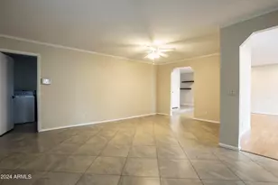 302 W Shawnee Dr, Chandler, AZ 85225 - Photo 8