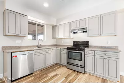 1225 W Halstead Drive, Phoenix, AZ 85023 - Photo 4