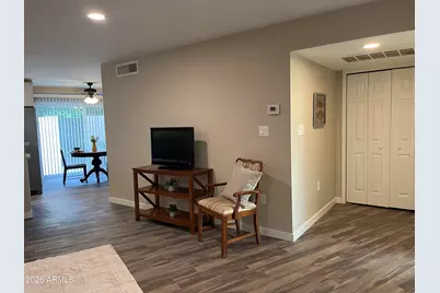 6240 N 16th Street #31, Phoenix, AZ 85016 - Photo 8