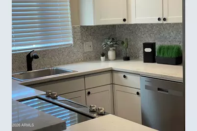 6240 N 16th Street #31, Phoenix, AZ 85016 - Photo 14