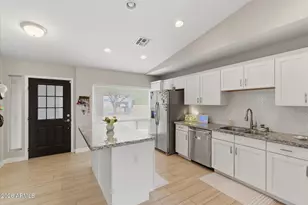 5236 W Purdue Ave, Glendale, AZ 85302 - Photo 2